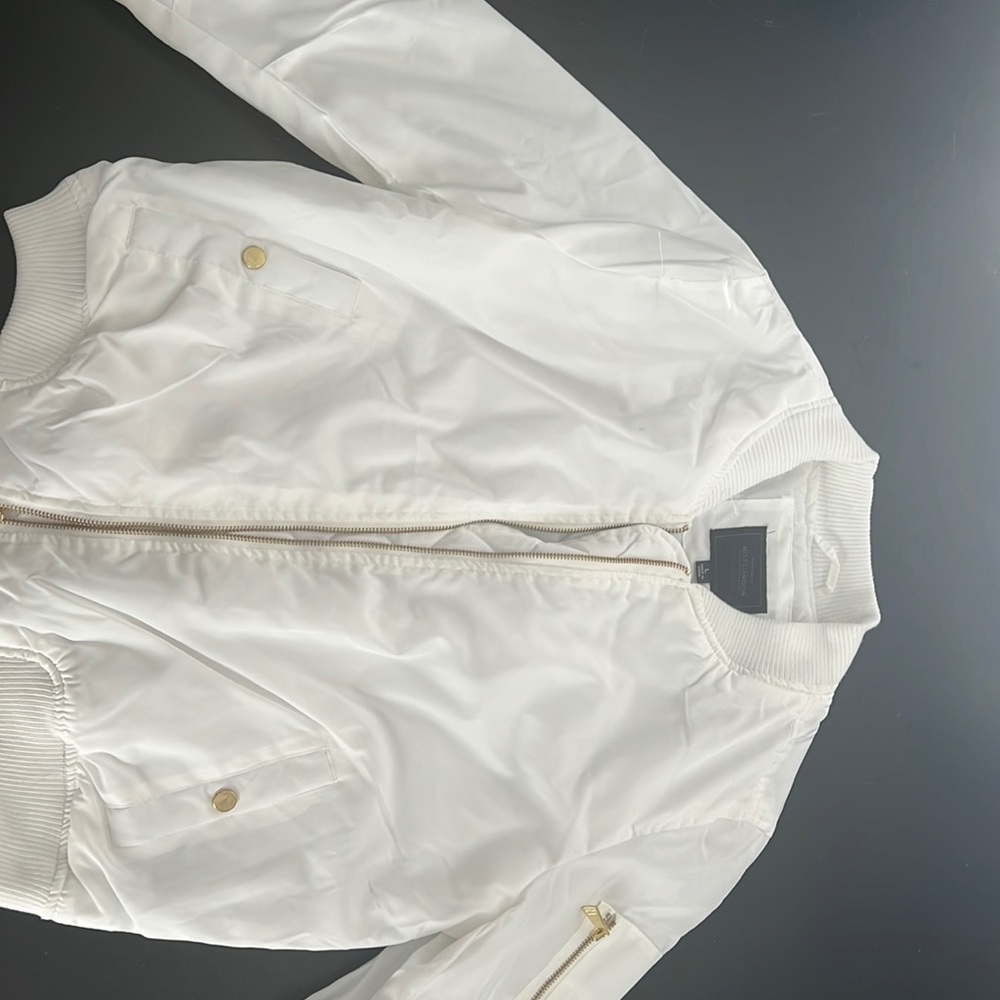 Miss London black label white puff jacket